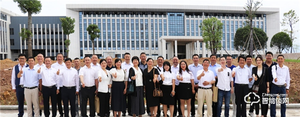 智贏未來,再創(chuàng)財富 | 王力智能鎖召開經(jīng)銷商智囊團(tuán)研討會 智贏未來,再創(chuàng)財富 | 王力智能鎖召開經(jīng)銷商智囊團(tuán)研討會