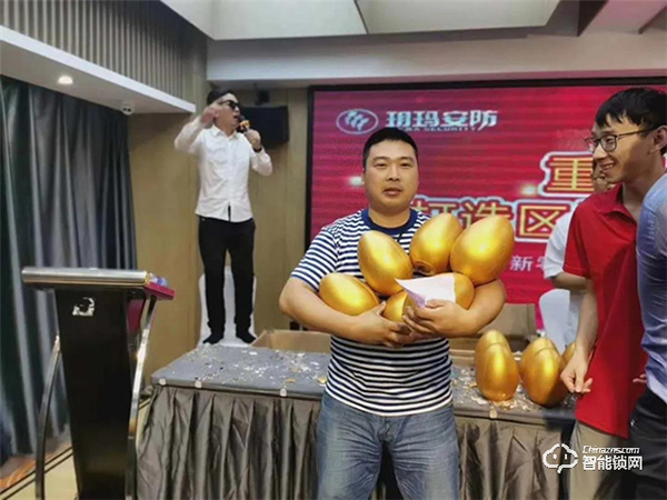 智能門鎖行業動態:玥瑪智能鎖重塑終端、打造區域權威經銷商 智能門鎖行業動態:玥瑪智能鎖重塑終端、打造區域權威經銷商