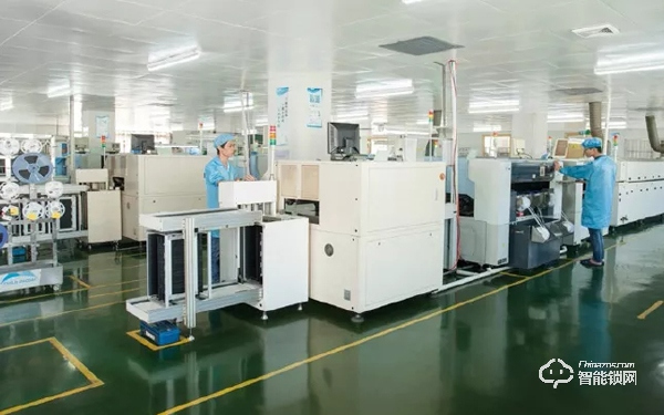 亞太天能率先扛起行業(yè)標準化旗幟,榮膺全國智標委“標準貢獻應用實踐獎” 亞太天能率先扛起行業(yè)標準化旗幟,榮膺全國智標委“標準貢獻應用實踐獎”