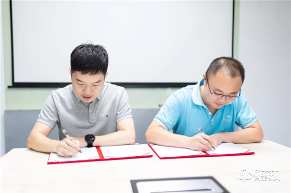 戰(zhàn)略聯(lián)合:萬(wàn)佳安攜手優(yōu)刻得,共建AIoT智慧新生態(tài) 戰(zhàn)略聯(lián)合:萬(wàn)佳安攜手優(yōu)刻得,共建AIoT智慧新生態(tài)