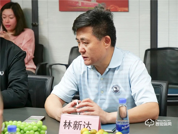 強(qiáng)強(qiáng)聯(lián)合,共創(chuàng)輝煌 | 龍湖地產(chǎn)高層到訪頂固,共謀未來深度發(fā)展 強(qiáng)強(qiáng)聯(lián)合,共創(chuàng)輝煌 | 龍湖地產(chǎn)高層到訪頂固,共謀未來深度發(fā)展