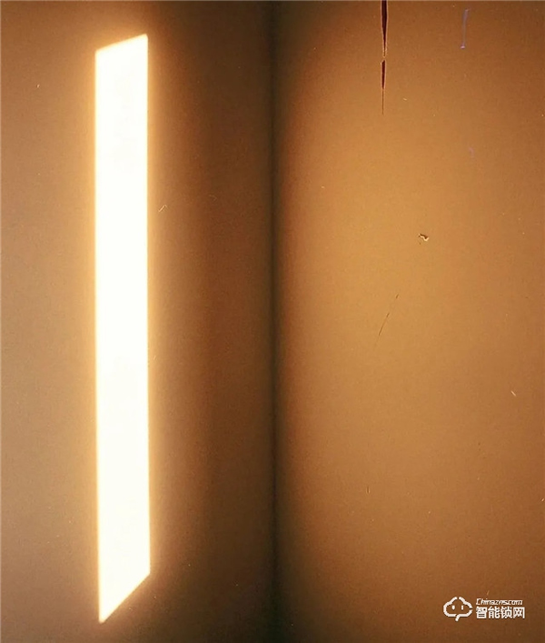 飛利浦智能鎖，為你構(gòu)建賽博朋克味的家居空間！