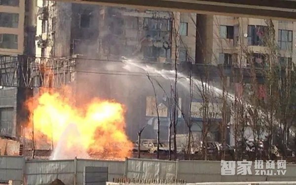 智能鎖真正解決用戶問(wèn)題,讓生活安全有保障! 智能鎖真正解決用戶問(wèn)題,讓生活安全有保障!