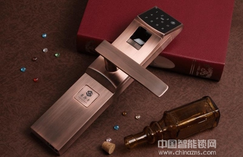 智能鎖相對(duì)于機(jī)械鎖有什么區(qū)別和優(yōu)勢(shì) 智能鎖相對(duì)于機(jī)械鎖有什么區(qū)別和優(yōu)勢(shì)