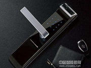 鎖業指紋密碼鎖的電池使用壽命多久?