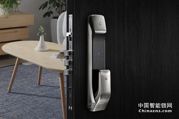 智能門鎖陷入了機遇和亂象的較量中 服務或成競爭重點