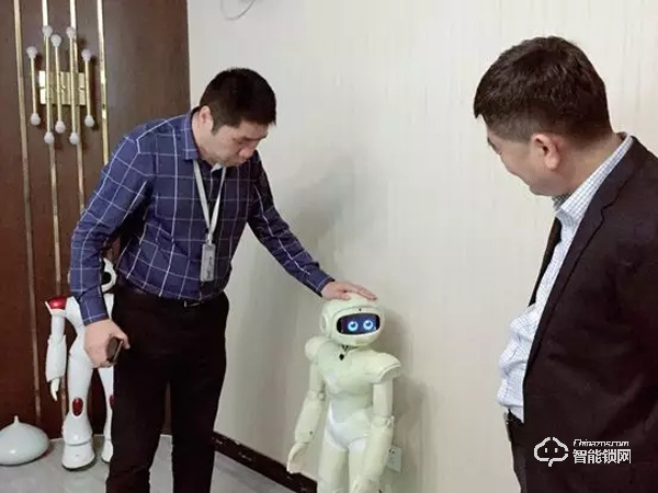 飛利浦自帶流量成智能鎖高端品牌 艾特完成全屋智能布局 物聯鎖-智能車鎖及智能掛鎖隱形冠軍 飛利浦自帶流量成智能鎖高端品牌 艾特完成全屋智能布局 物聯鎖-智能車鎖及智能掛鎖隱形冠軍