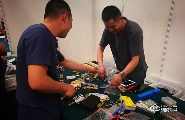 智能鎖市場如此火爆,鎖匠該何去何從? 智能鎖市場如此火爆,鎖匠該何去何從?