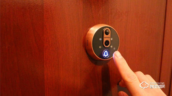 智能門鎖進入3.0時代 貓眼功能成獲客利器 智能門鎖進入3.0時代 貓眼功能成獲客利器
