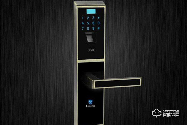 智能密碼鎖形同虛設(shè)?長租公寓“超級密碼”外泄咋辦 智能密碼鎖形同虛設(shè)?長租公寓“超級密碼”外泄咋辦