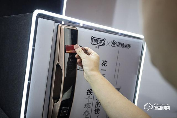 小伙靠賣智能鎖，年入百萬，不是奇跡，是懂得努力的方向