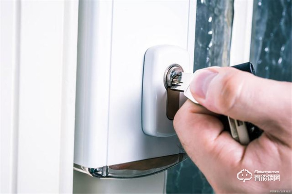 淺析國內(nèi)智能門鎖的發(fā)展 淺析國內(nèi)智能門鎖的發(fā)展