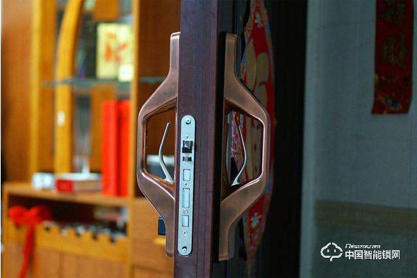 六孚指紋鎖怎么樣 六孚指紋鎖質(zhì)量如何 六孚指紋鎖怎么樣 六孚指紋鎖質(zhì)量如何