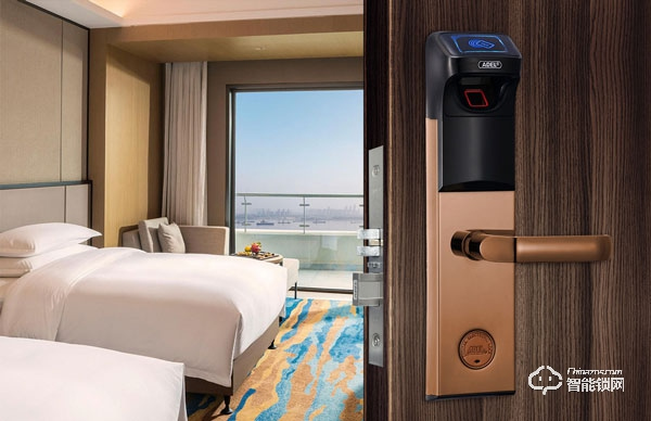 愛迪爾指紋鎖有什么產(chǎn)品亮點(diǎn)