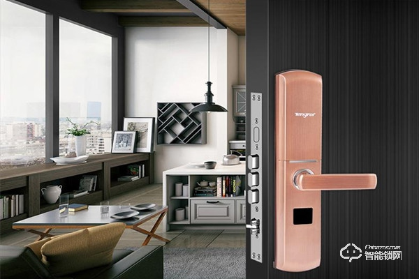 普通指紋鎖和智能指紋鎖有什么不同 普通指紋鎖和智能指紋鎖有什么不同