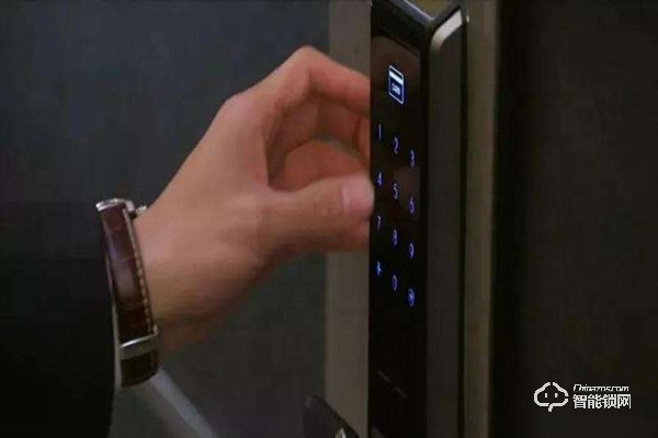 智能鎖與機械鎖優(yōu)勢大比拼