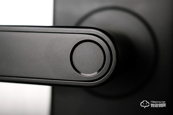 你問我答:關于智能門鎖選購的那些事 你問我答:關于智能門鎖選購的那些事