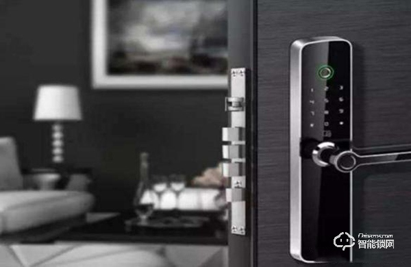 智能門鎖時代，它到底比普通門鎖好在哪？4點講解讓你全明白