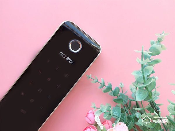 果加智能鎖使用說(shuō)明書 果加智能門鎖換密碼修改操作步驟 果加智能鎖使用說(shuō)明書 果加智能門鎖換密碼修改操作步驟