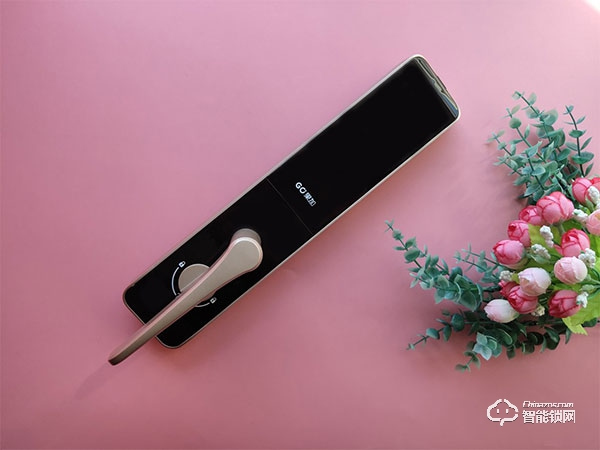 果加智能鎖使用說(shuō)明書 果加智能門鎖換密碼修改操作步驟 果加智能鎖使用說(shuō)明書 果加智能門鎖換密碼修改操作步驟