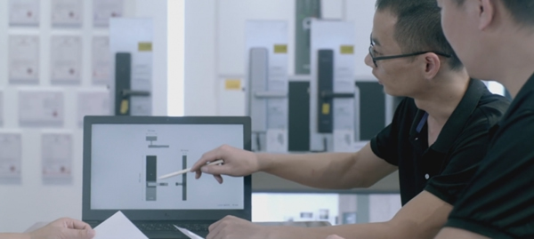 捷報(bào)!KUB-KX9智能鎖榮獲2020國(guó)際CMF設(shè)計(jì)獎(jiǎng)入圍作品! 捷報(bào)!KUB-KX9智能鎖榮獲2020國(guó)際CMF設(shè)計(jì)獎(jiǎng)入圍作品!