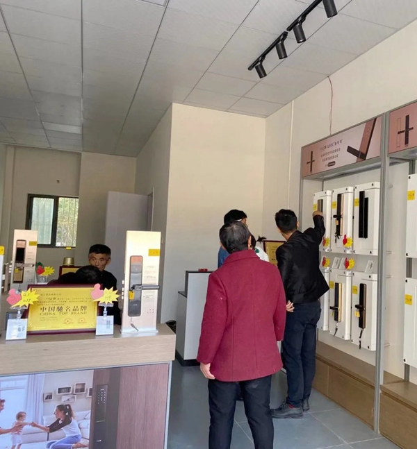 3天連開2家新店!疫情之下,KUB智能鎖乘風破浪,逆市擴張! 3天連開2家新店!疫情之下,KUB智能鎖乘風破浪,逆市擴張!