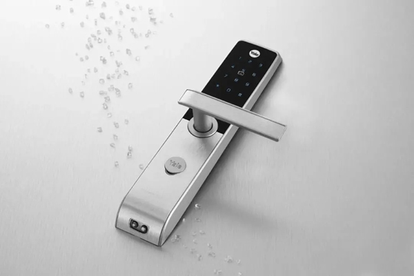 耶魯智能鎖讓回家更快一步 耶魯智能鎖讓回家更快一步