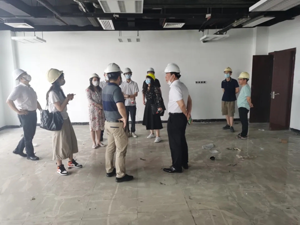 威士丹利陳董事長實地考察中科院合作項目 威士丹利陳董事長實地考察中科院合作項目