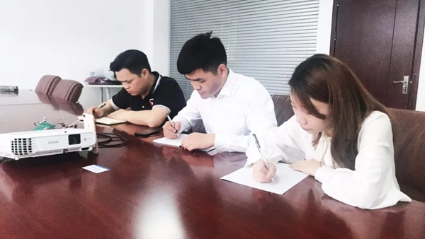 超人智能鎖:在線云考察,創(chuàng)新謀合作——華潤置地走進超人 超人智能鎖:在線云考察,創(chuàng)新謀合作——華潤置地走進超人