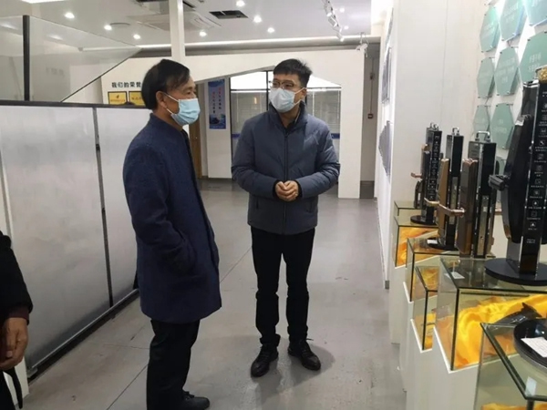 超人智能鎖迎市政協副主席林廣平現場調研指導復工復產 超人智能鎖迎市政協副主席林廣平現場調研指導復工復產