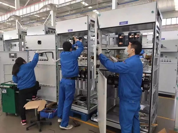 正泰居家致敬｜“小湯山”醫(yī)院援建背后的“逆行者”