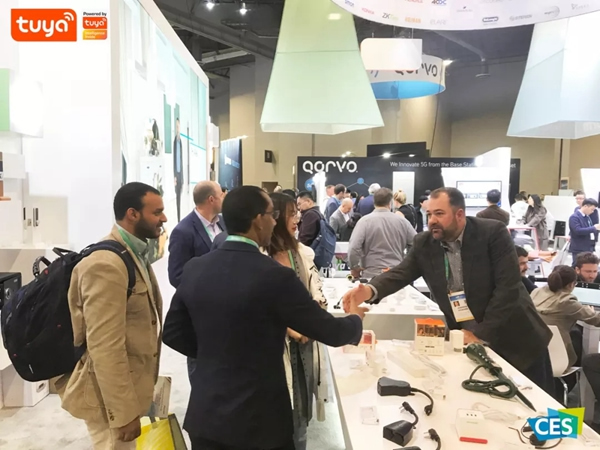 涂鴉智能攜手全球50品牌大秀200款新品亮相2020CES 涂鴉智能攜手全球50品牌大秀200款新品亮相2020CES