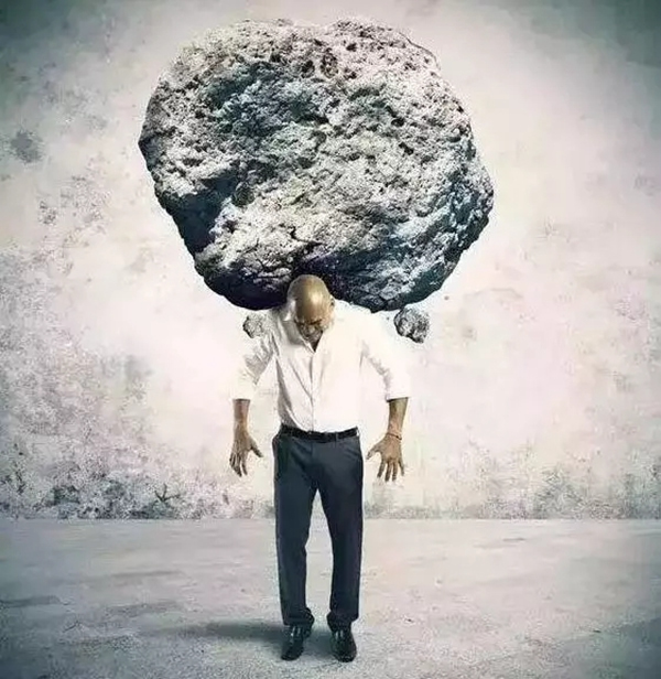 曼亞科技:江西一老板放火燒了自己的工廠 實體辛酸誰能懂 曼亞科技:江西一老板放火燒了自己的工廠 實體辛酸誰能懂