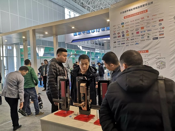 東屋·世安亮相2019國際福祉博覽會(huì) 東屋·世安亮相2019國際福祉博覽會(huì)