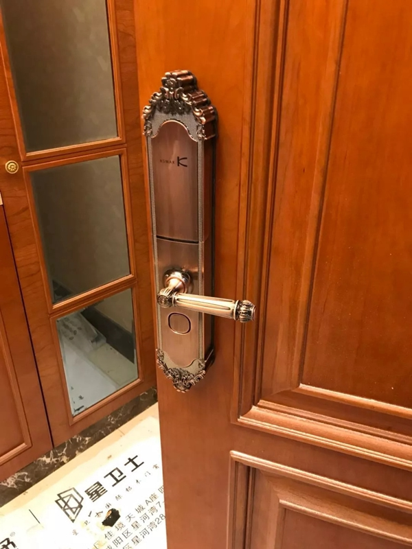 KSMAK金指碼 :體驗紅古銅的高貴復古氣質 KSMAK金指碼 :體驗紅古銅的高貴復古氣質