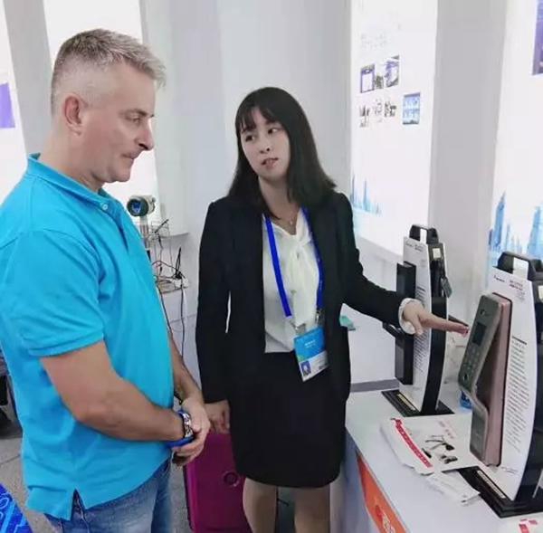 頂吉智能鎖深圳高交會一展風采 強勢吸睛 頂吉智能鎖深圳高交會一展風采 強勢吸睛