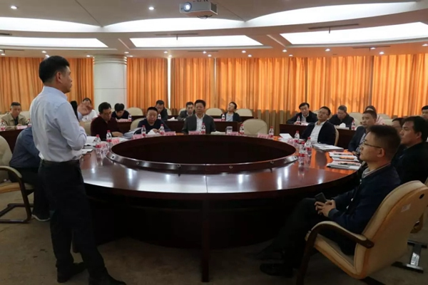 王力歡迎唐山市專精特新企業老總參觀 王力歡迎唐山市專精特新企業老總參觀