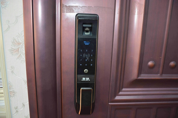 百元指紋鎖,你敢用嗎? 百元指紋鎖,你敢用嗎?