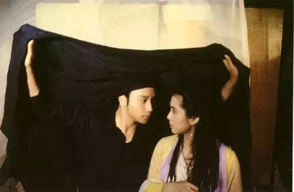 VOC智能鎖與您一起回憶香港電影里的“港味”