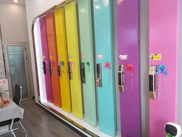 皇家金盾智能鎖濟(jì)寧兗州旗艦店開業(yè)大吉 皇家金盾智能鎖濟(jì)寧兗州旗艦店開業(yè)大吉