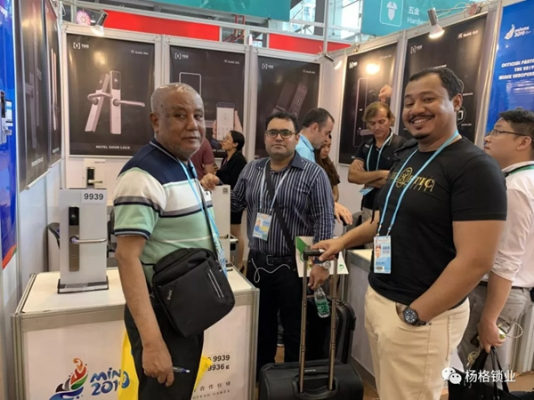 楊格鎖業在2019年第125屆廣交會上C位出道 楊格鎖業在2019年第125屆廣交會上C位出道