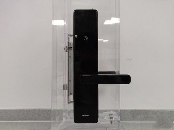 Wulian物聯云開智能鎖讓您體驗美好的智能家居生活! Wulian物聯云開智能鎖讓您體驗美好的智能家居生活!