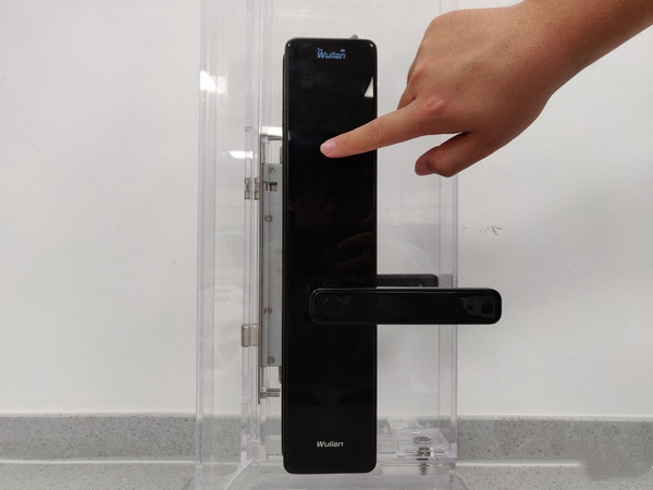 Wulian物聯云開智能鎖讓您體驗美好的智能家居生活! Wulian物聯云開智能鎖讓您體驗美好的智能家居生活!