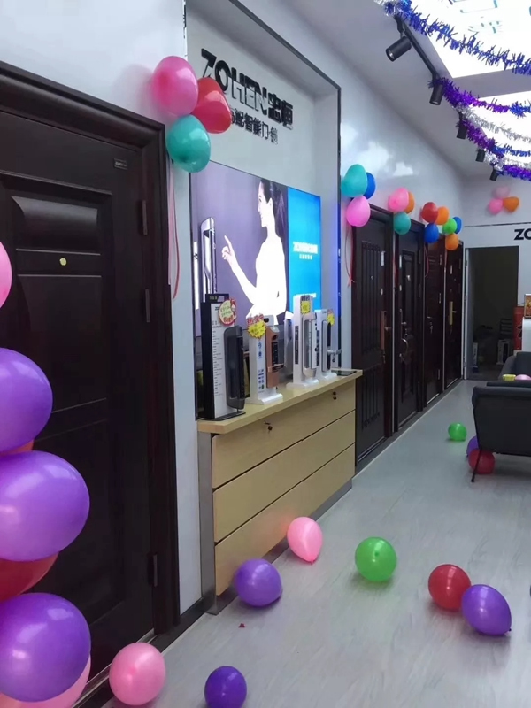 忠恒智能鎖保定旗艦店正式開業(yè)，迎來開門紅！