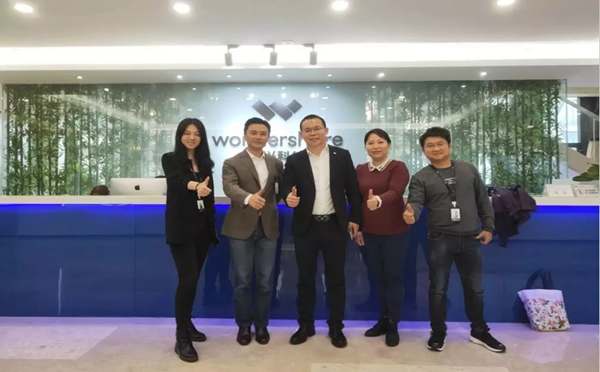 斑點貓智能鎖歡迎廣東省物聯(lián)網協(xié)會秘書長曾明博士一行到訪