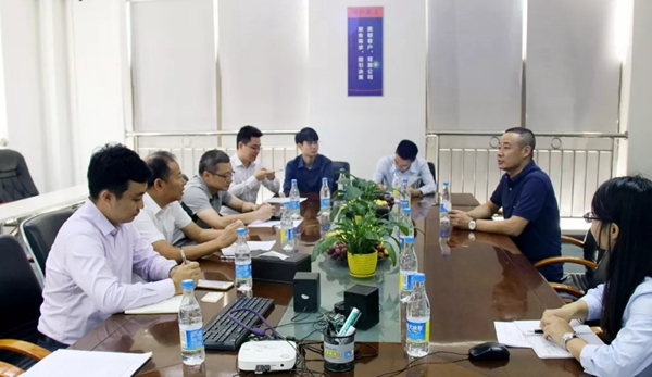 亞太天能智能鎖迎接廣州市工信局局長一行蒞臨調研指導 亞太天能智能鎖迎接廣州市工信局局長一行蒞臨調研指導