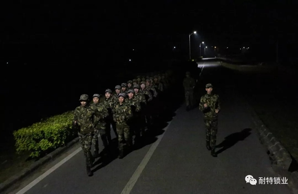 耐特鎖業(yè)董事長吳昌勝:做好簡單的事就不簡單 耐特鎖業(yè)董事長吳昌勝:做好簡單的事就不簡單