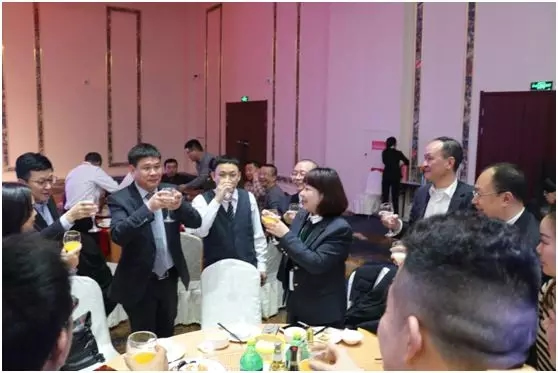 王力智能鎖2018年供應(yīng)商大會(huì)圓滿(mǎn)舉行 王力智能鎖2018年供應(yīng)商大會(huì)圓滿(mǎn)舉行