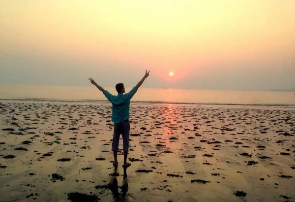 豪力士智能指紋鎖：男人20不勤，30不立，40不富