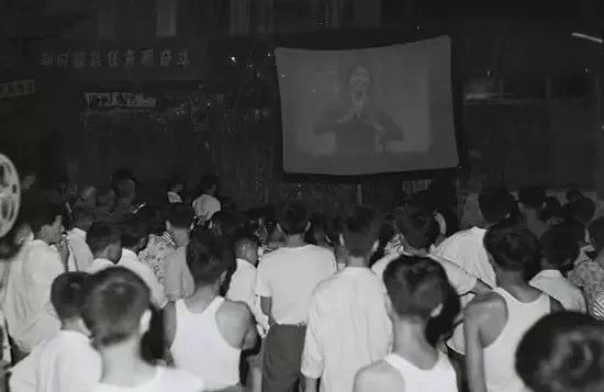 海爾智慧家居,你的智能家庭影院 海爾智慧家居,你的智能家庭影院